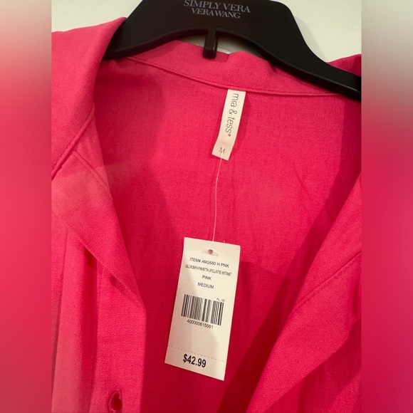 Pink romper - Picture 3 of 3